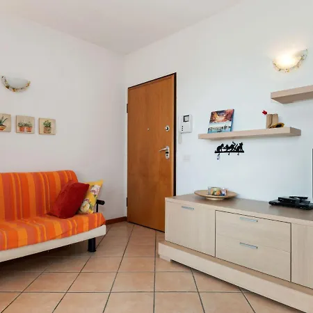 Cozy Holiday Near Bettona With Spectacular Hill-view *